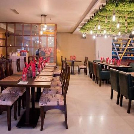 One Earth Avaas Hotell Amritsar Eksteriør bilde