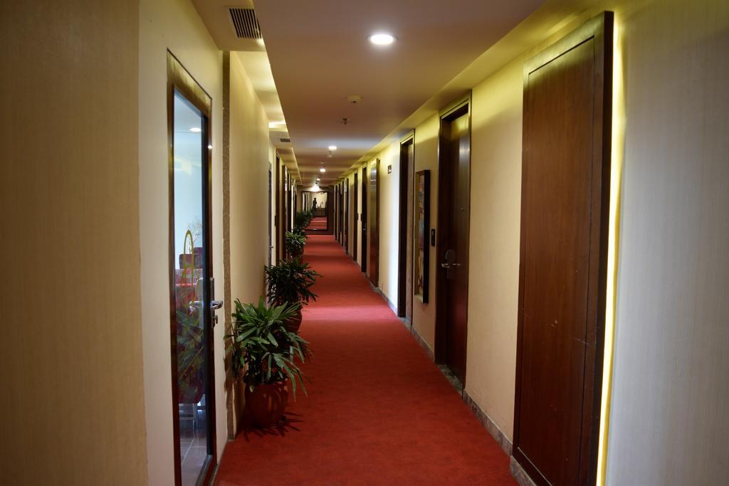 One Earth Avaas Hotell Amritsar Eksteriør bilde