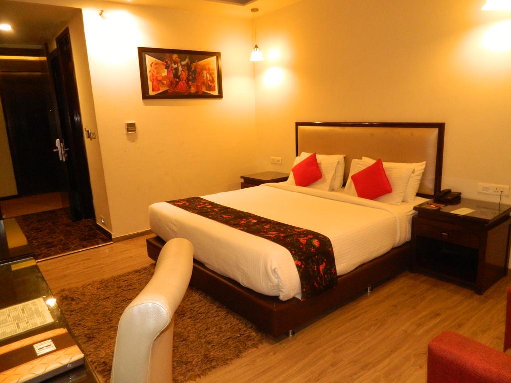 One Earth Avaas Hotell Amritsar Eksteriør bilde