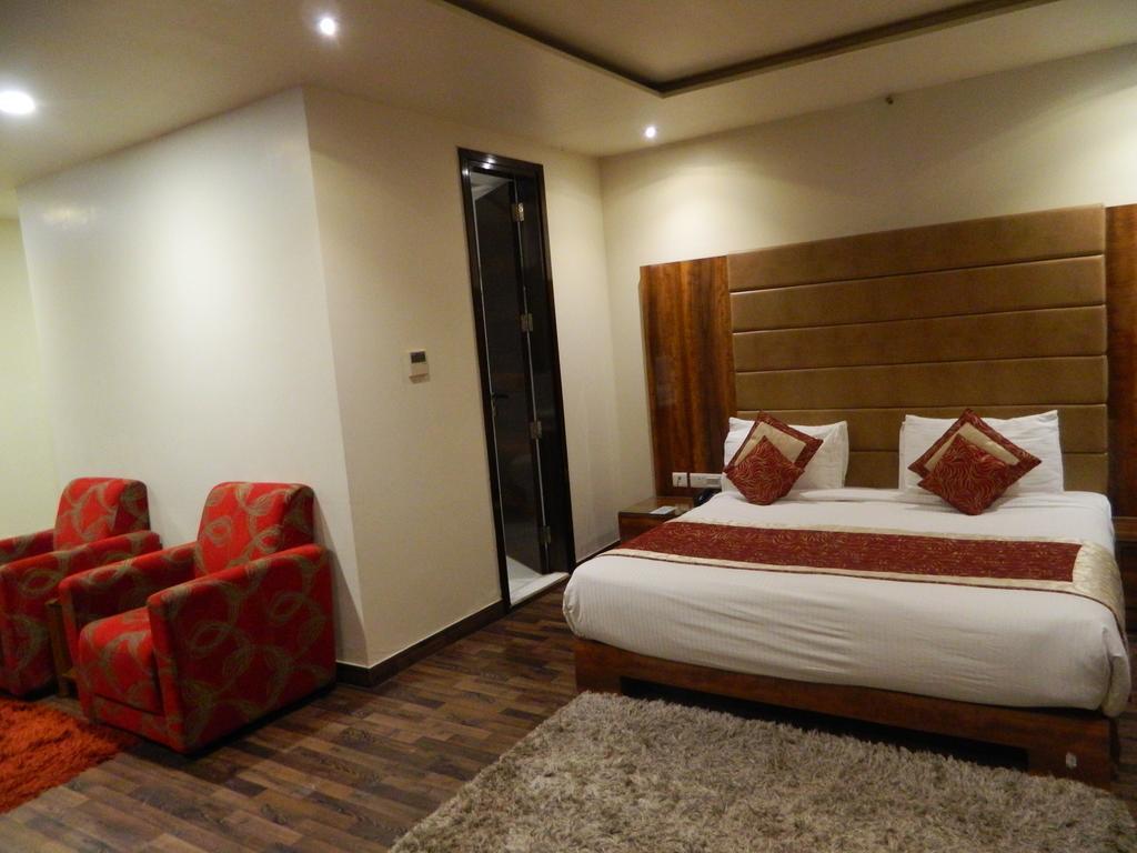 One Earth Avaas Hotell Amritsar Eksteriør bilde
